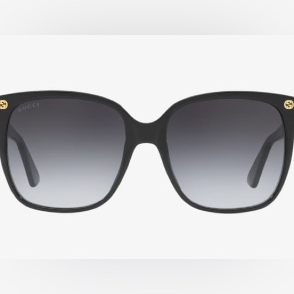 Authentic Gucci black sunglasses, rarely worn,still looks brand new!
